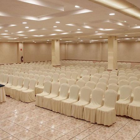 Radisson Hotel & Convention Center Toluca Eksteriør billede