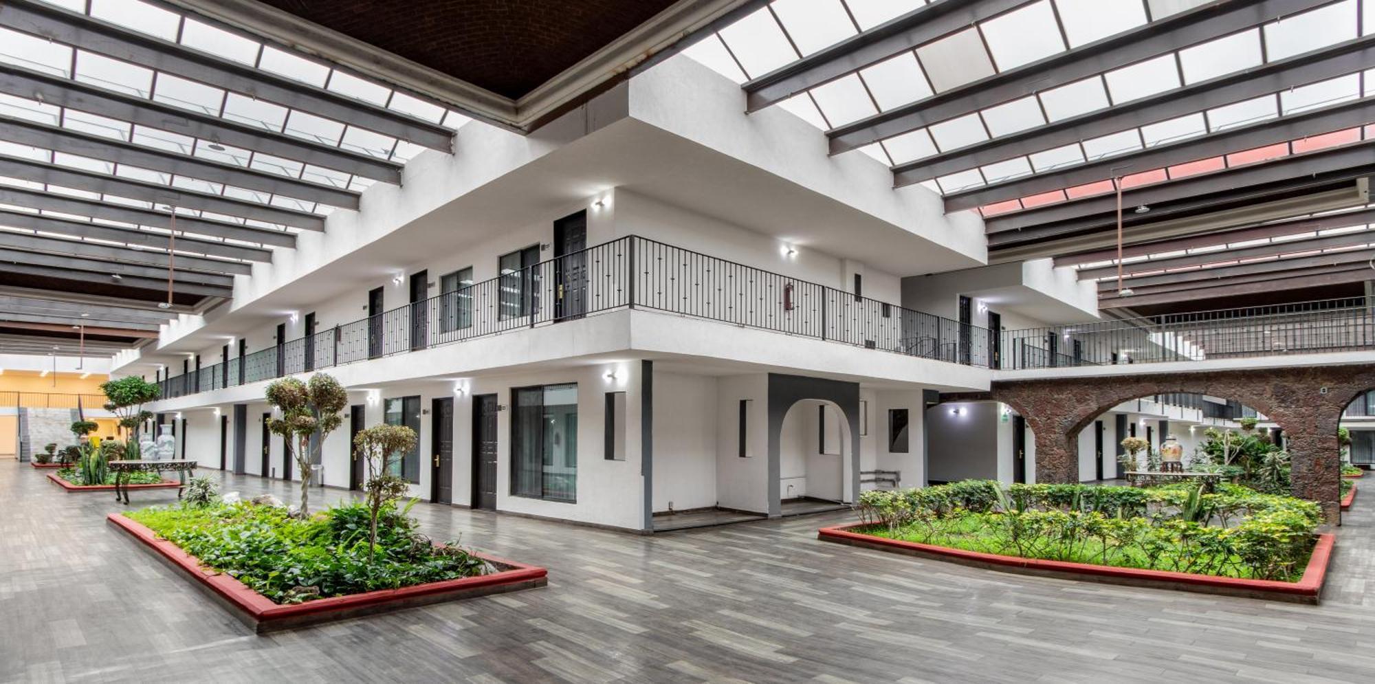 Radisson Hotel & Convention Center Toluca Eksteriør billede