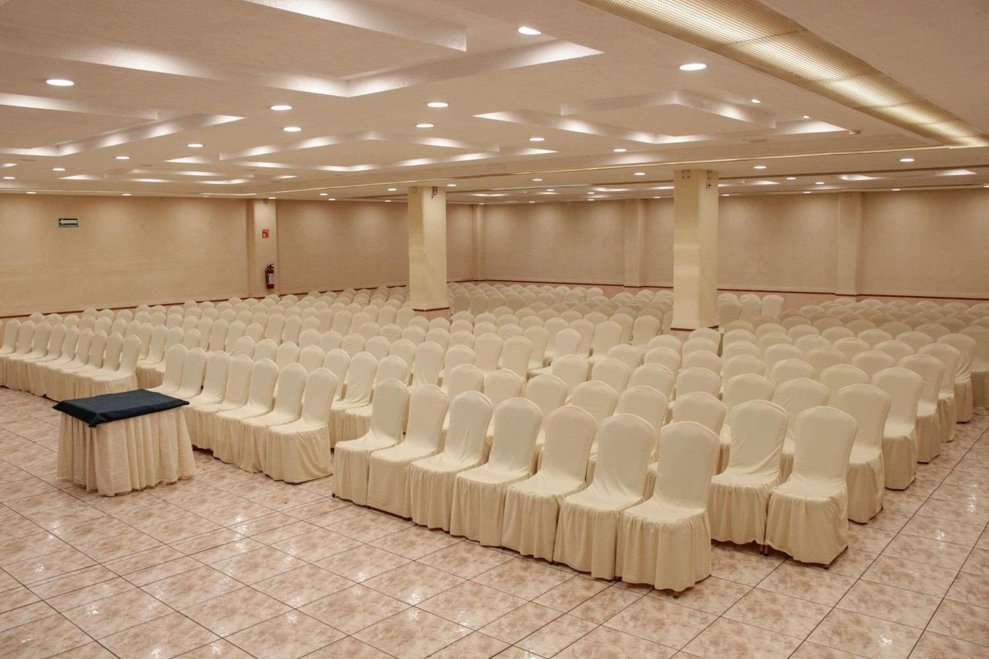 Radisson Hotel & Convention Center Toluca Eksteriør billede