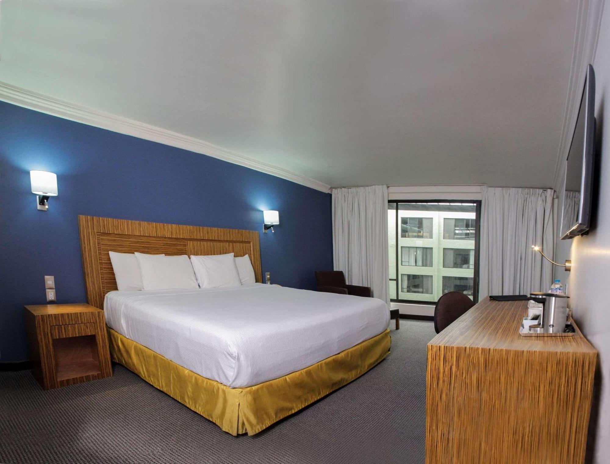 Radisson Hotel & Convention Center Toluca Eksteriør billede